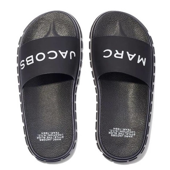 NEW! Marc Jacobs The Slide Embossed Logo Black / White - 6 MULTILIST on PM - Picture 1 of 5